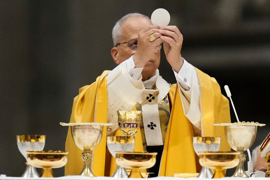 Papa Lax XIV predvodio Božićnu misu: Odbijanje siromašnih je odbijanje Boga (FOTO)