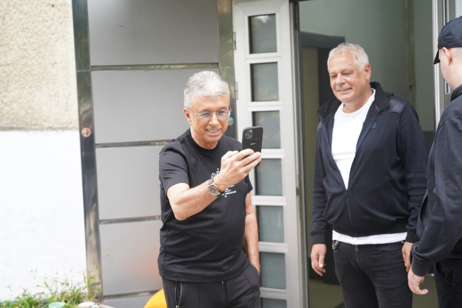 Suzana Jovanović se slomila pred godišnjicu smrti muža: "Soba je prazna, fali mi zagrljaj..."