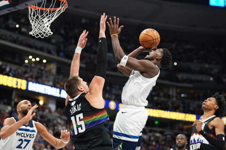 Jokić je najbolji, trener Denvera nema dilemu, a o "ludoj" pobedi pričao je i "tripl-dabl" Džoker