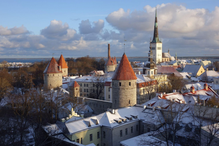 Grad koji odoleva vremenu: Provedite zimski odmor u ovoj bajkovitoj prestonici (FOTO)