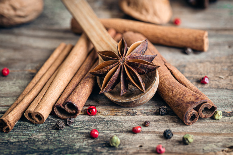 Prava magija u kuhinji: Osam začina koji svaki kolač, jelo ili napitak pretvaraju u pravi spektakl