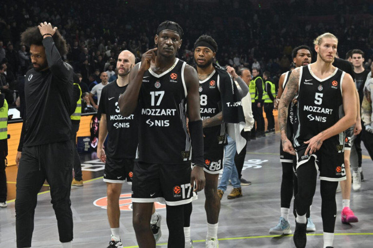 Penjaroja posle Splita ima razloga da bude zadovoljan! Španac izbegao odgovor na pitanje o sudbini Parkera i Džonsa u Partizanu!