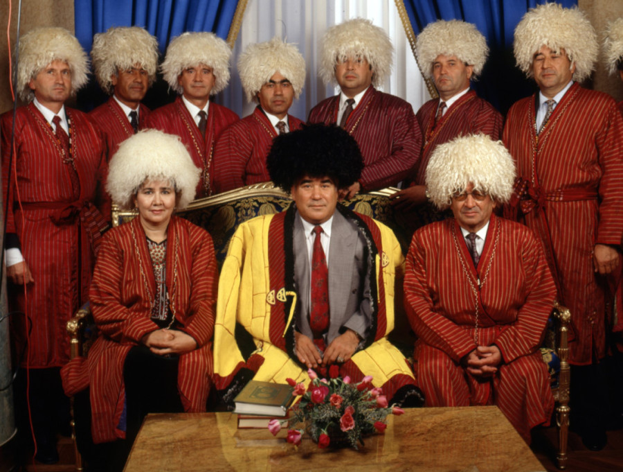 Kad vlast pređe granicu razuma: Lideri koji su šokirali svet - od ljudoždera do čoveka koji je menjao novčanice zbog broja 9