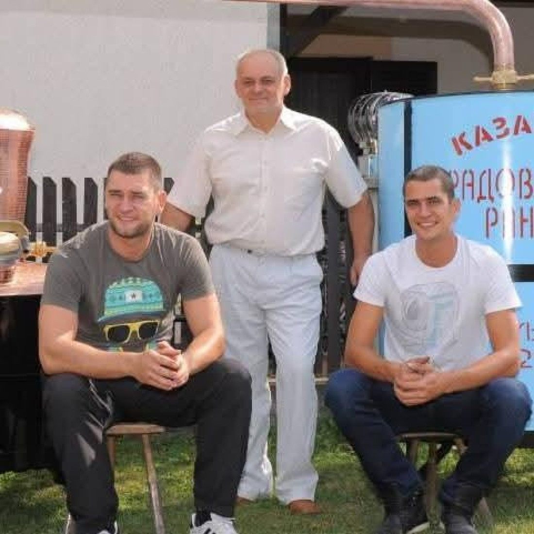 Od sportskih prvaka do majstora bakra: Braća koja su zamenila medalje čekićem! I država im dala podstrek (FOTO)