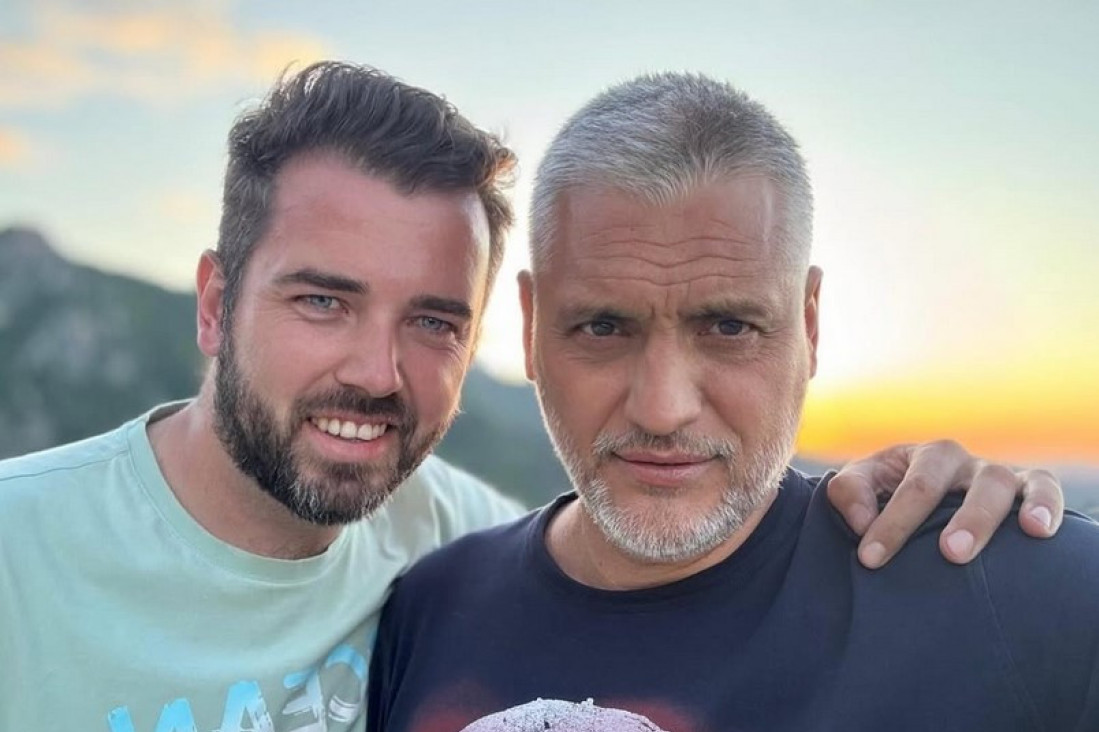 Ovo je stan iz kog izvršitelji hoće da isele Čedu Jovanovića i njegovog prijatelja: Ovo im je omiljeni kutak! (FOTO)