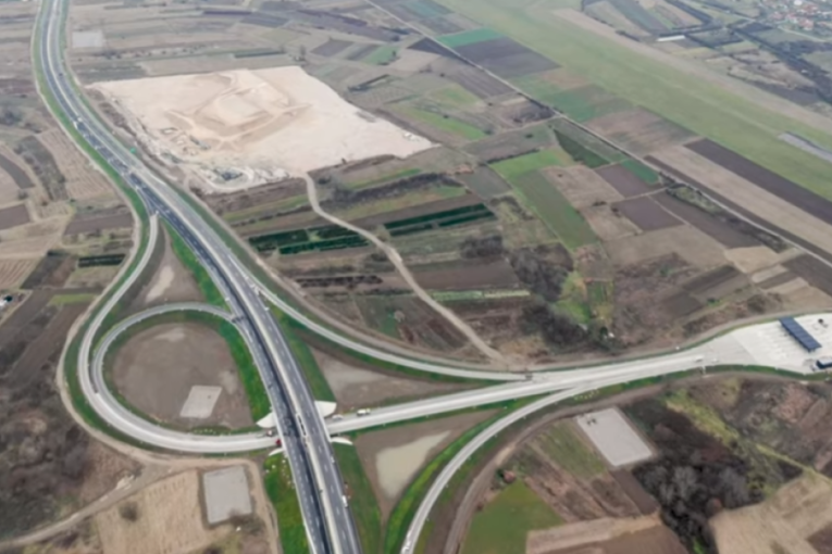 Srbija u punoj brzini: Auto-putevi 2025. promenili lice zemlje!