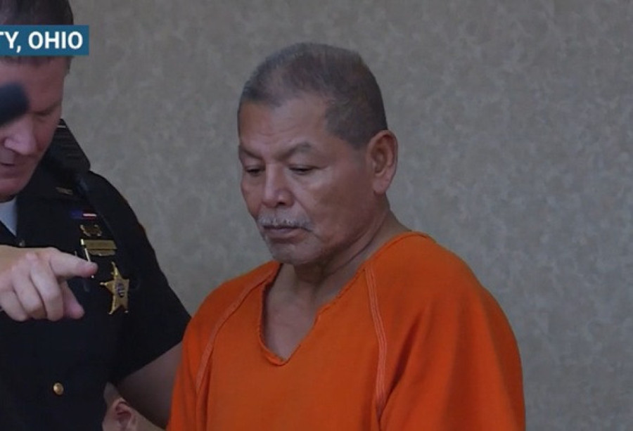 Skandal koji je šokirao dve države: Traženi ubica se dve decenije skrivao radeći kao policajac (FOTO)