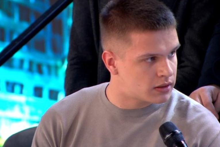 "Tri tehnike za rušenje Srbije" Vučić otkriva pakleni plan onih koji blokiraju našu zemlju! (FOTO)