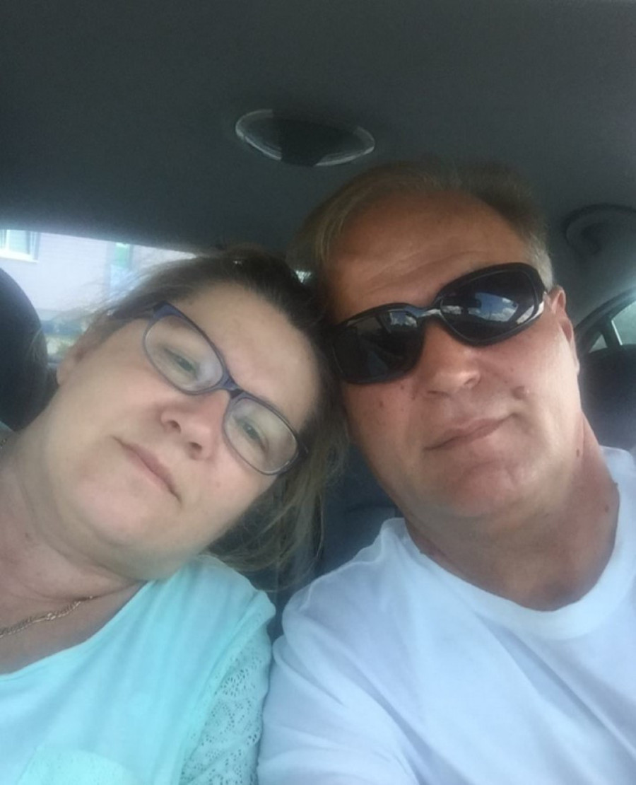 Asminova majka komentarisala bivše snajke, a njegov otac ne pušta Staniju: "Moram da zaustavim da njoj ležu pare"