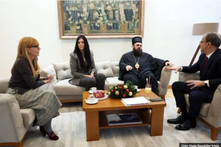 Premijer Macut sa vladikom Heruvimom o ključnim projektima za srpsku decu u Hrvatskoj