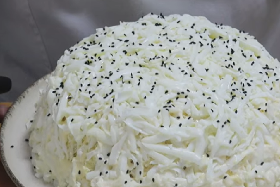 Recept dana: Novogodišnji sendvič od ostataka hrane koji se pravi za samo 10 minuta