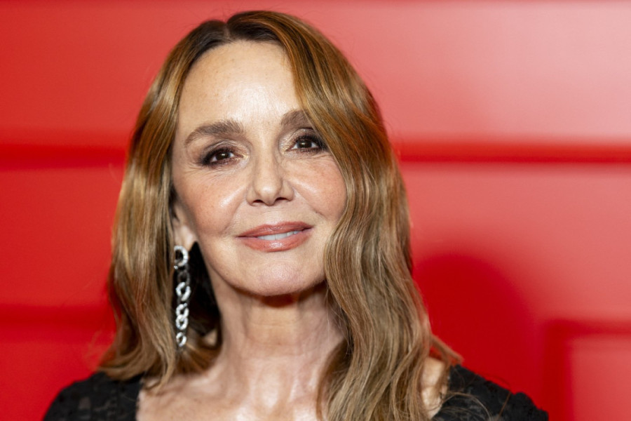 U njoj se krije prava modna, ali i životna lekcija: Emili ima Instagram, a Silvi - autoritet! (FOTO)