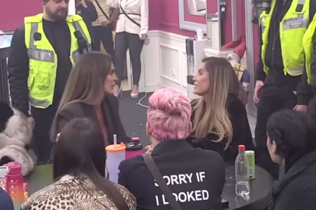 Prosula joj i kafu u lice! Ana Ćurčić i Milena Kačavenda, oči u oči u "Eliti 9" (VIDEO)