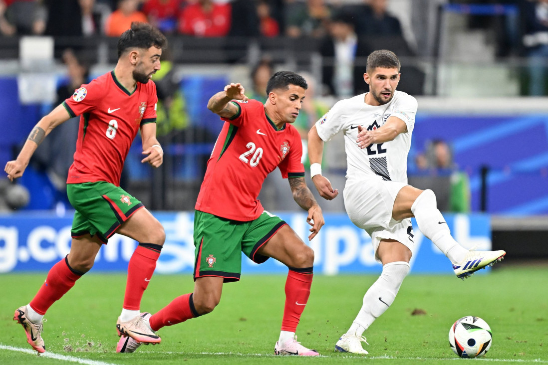 Lalatović ipak ostaje u Srbiji? Na korak je od potpisa!