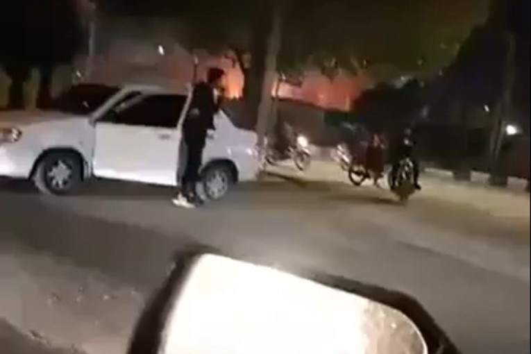 Bombaš samoubica hteo da se raznese u policijskoj stanici: Uhvaćen na delu, detonirao se na ulici (VIDEO)