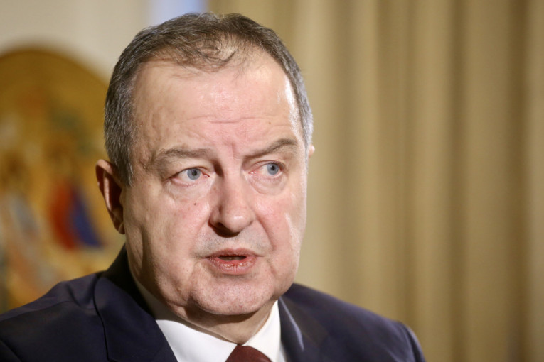 Pripadnik zloglasne OVK uhapšen na granici! Hitno se oglasio Dačić