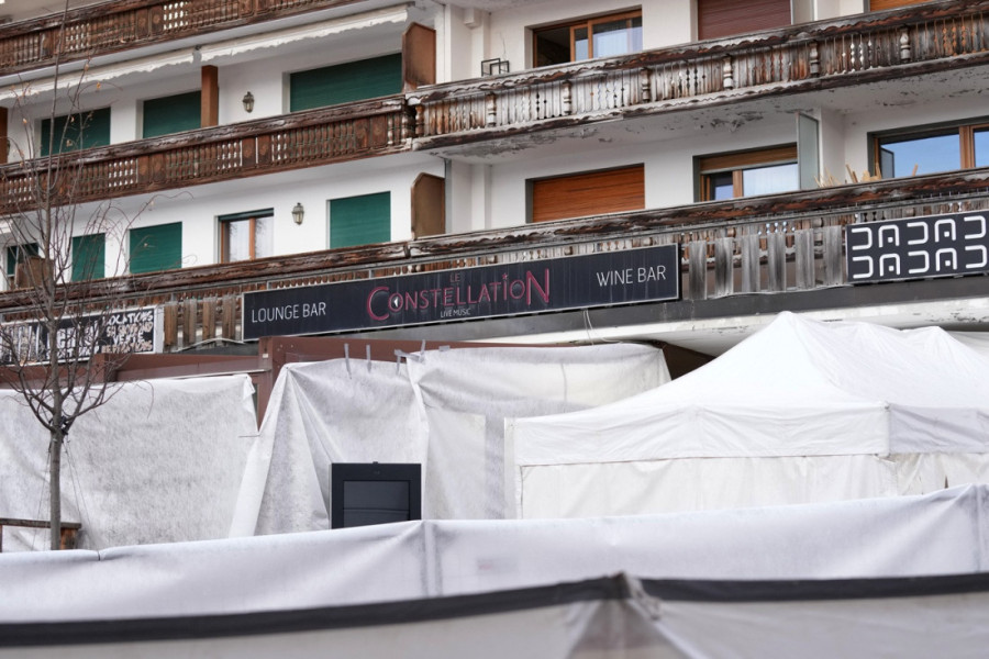 Drama na Pančevcu, nisu uspeli da ga zadrže: Čovek skočio sa mosta!