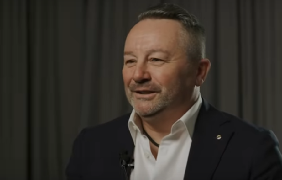 Zvezdina 2013/14 je bila turbulentna: Stojanović se prisetio "nepoznatog čoveka" i poraza na Vračaru, a Bajković skidanja dresova (VIDEO)