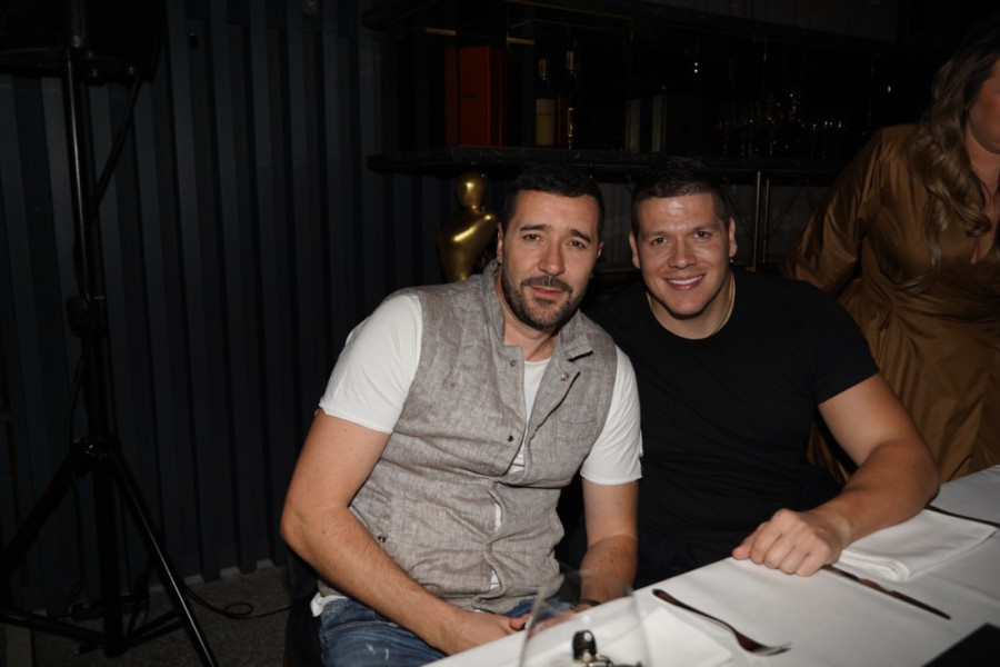 Oni su "mozak iz senke"! Pevačima vode karijere 24 sata dnevno: Preuzimamo udarce, a estrada kupi kajmak!