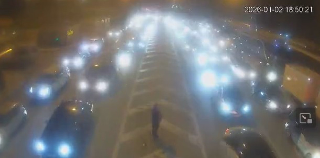 Kolone se protežu kilometrima: Čeka se satima na granicama, evo gde je najkritičnije! (FOTO)