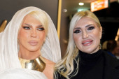 Neočekivani modni duel - Jovana Tipšin vs. Karleuša! Kojoj bolje stoji ova haljina? (FOTO/VIDEO)