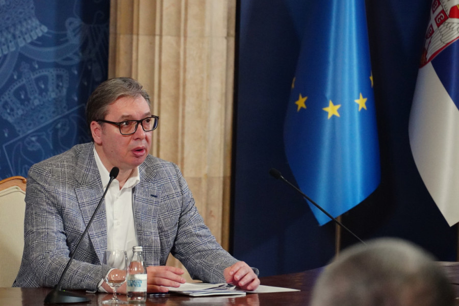 Andrijana Mesarović na liturgiji: Prisustvovala službi u crkvi Svetog Dimitrija (FOTO)