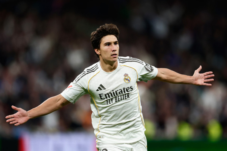 Petarda Reala protiv Betisa: Het-trik mladog Garsije na Bernabeuu (VIDEO)