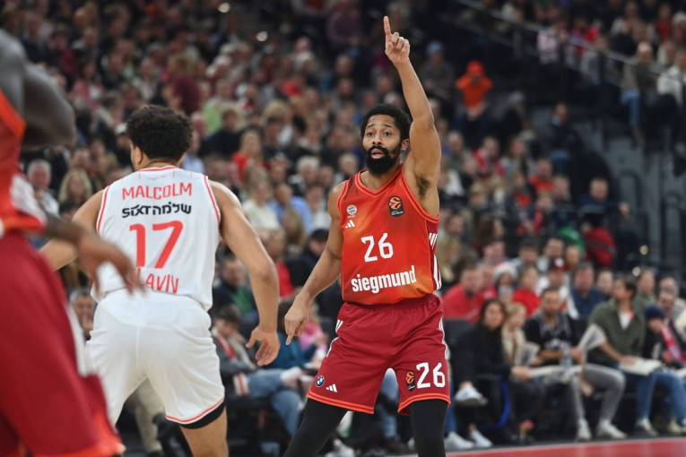 Pešić nema milosti: Bajern i Dinvidi raskinuli ugovor!