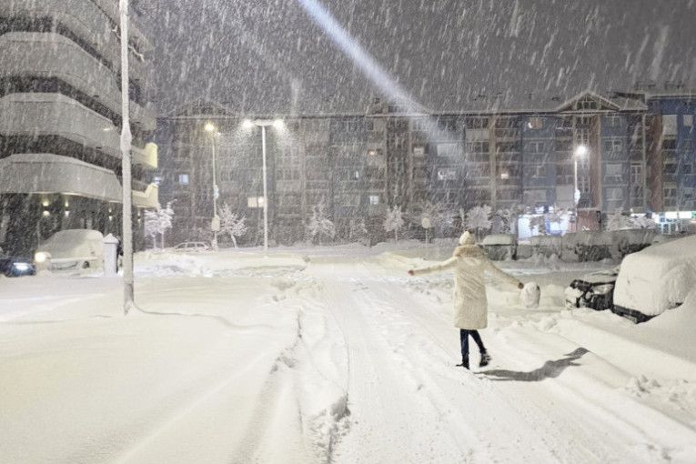 Hrvatska pod ekstremima: Sever okovao sneg, jug potapaju bujice!