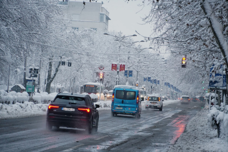 U Beogradu gradski prevoz funkcioniše bez problema, po redovnom režimu