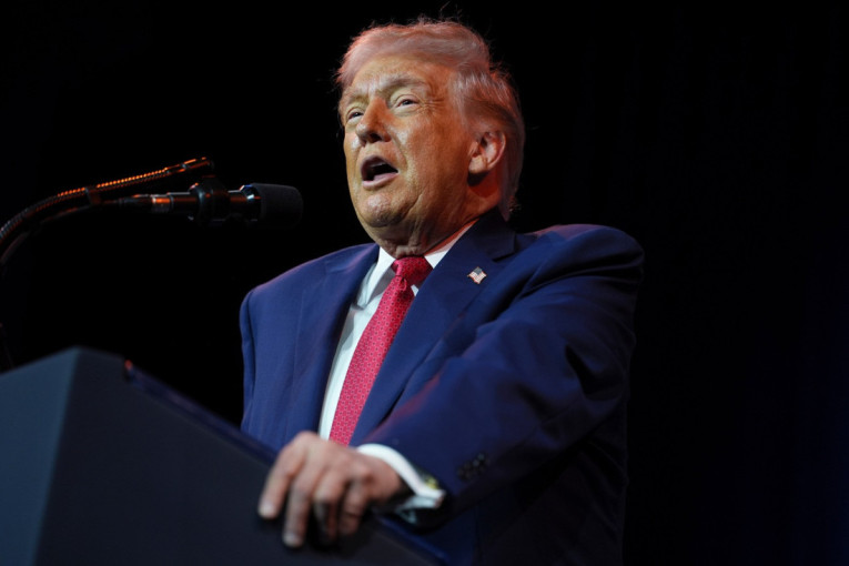 Tramp o napadu na Venecuelu: Niko od naših nije poginuo, a sa druge strane stradalo je mnogo, najviše Kubanaca