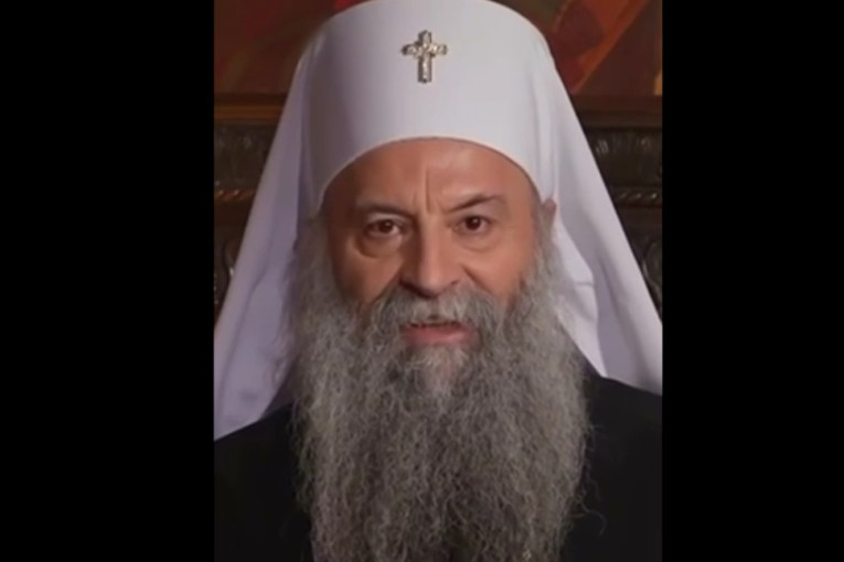 Patrijarh srpski Porfirije: Zajedno sa anđelima zapevajmo Božićnu himnu (VIDEO)