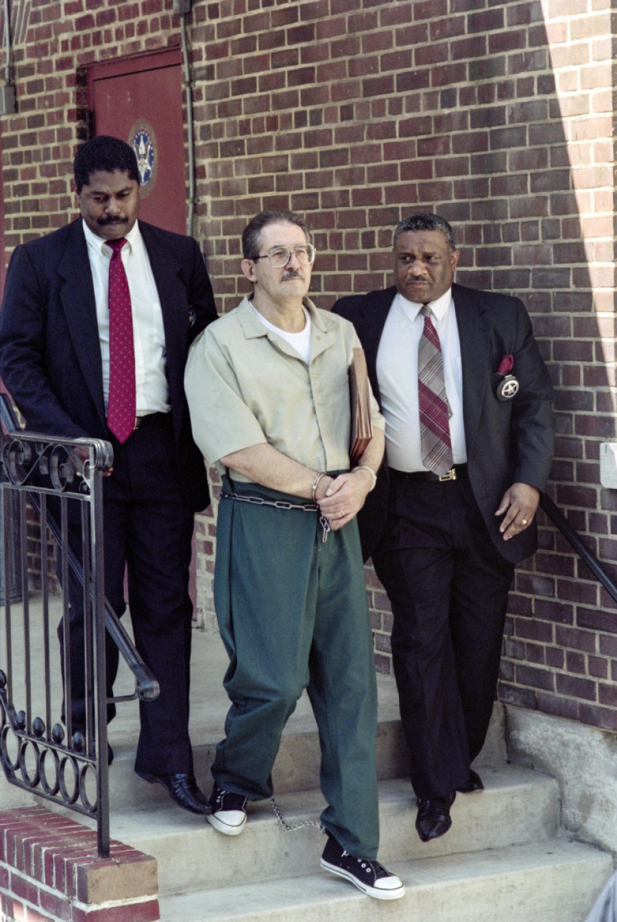 Umro "najveći američki izdajnik": Od špijunaže za Rusiju kupio kuću i "jaguar", ženi obezbedio luksuz