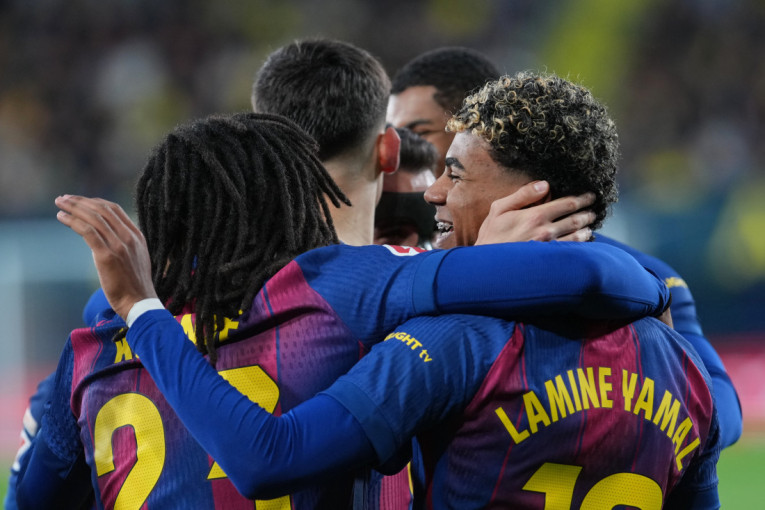 Stojanović predstavljen: Bivši trener Zvezde ima novi posao (FOTO)