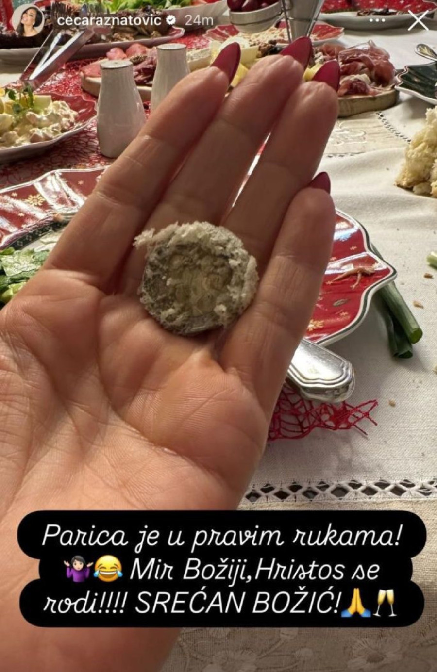 Ceca otkrila ko je u njenoj kući izvukao paricu iz česnice: U pravim je rukama! (FOTO)
