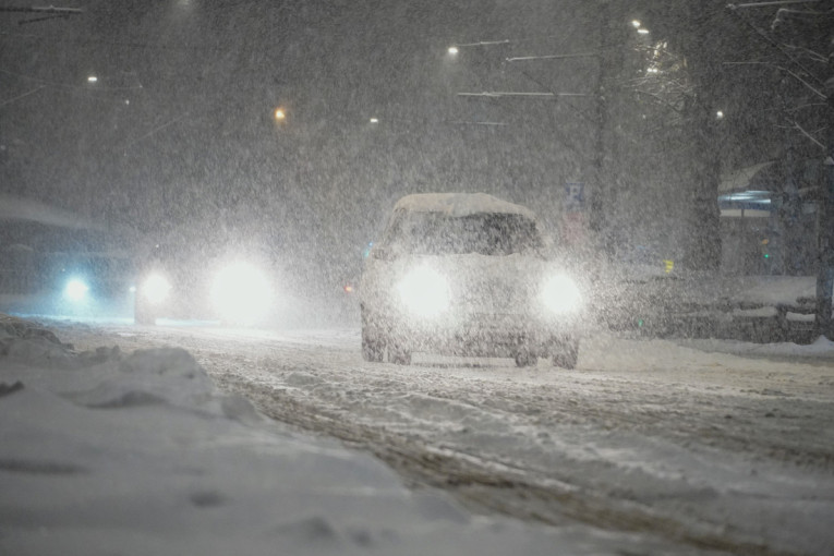 Ledeni talas paralizovao SAD: Temperatura pala do –35°C, 860.000 domaćinstava bez struje