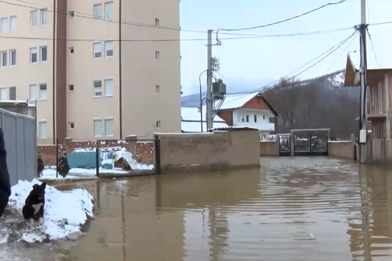 Drama na Rtnju i Ibru: Spasioci evakuisali planinare, proglašena vanredna odbrana od poplava (FOTO/VIDEO)