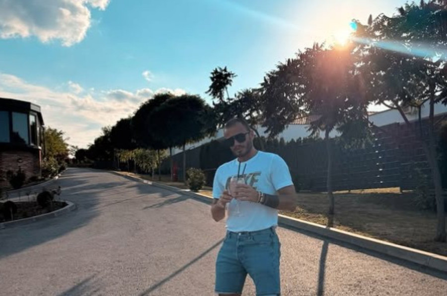 Otac pokojnog estradnog frizera ušao u stan u kojem je živeo njegov naslednik: Znao sam da neće još dugo