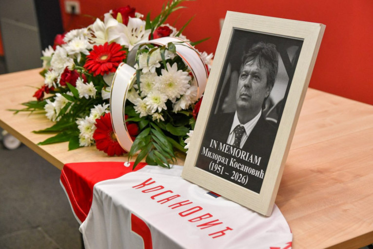 Održana komemoracija Kosanoviću, čoveku za sva vremena, šmekeru... (FOTO)