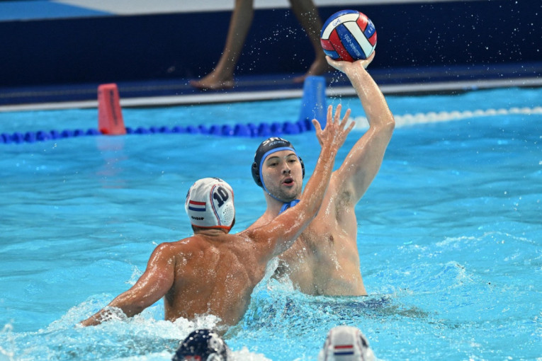 Holandija šokirala Srbiju u Beogradskoj areni: Delfini posle peteraca osvojili dva boda!