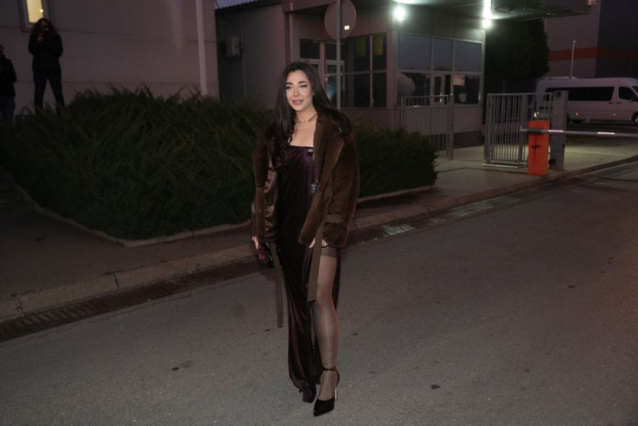 Sanja Vučić dečka vešto skriva, a evo kako su se njih dvoje upoznali: Pevačica progovorila o svadbi!