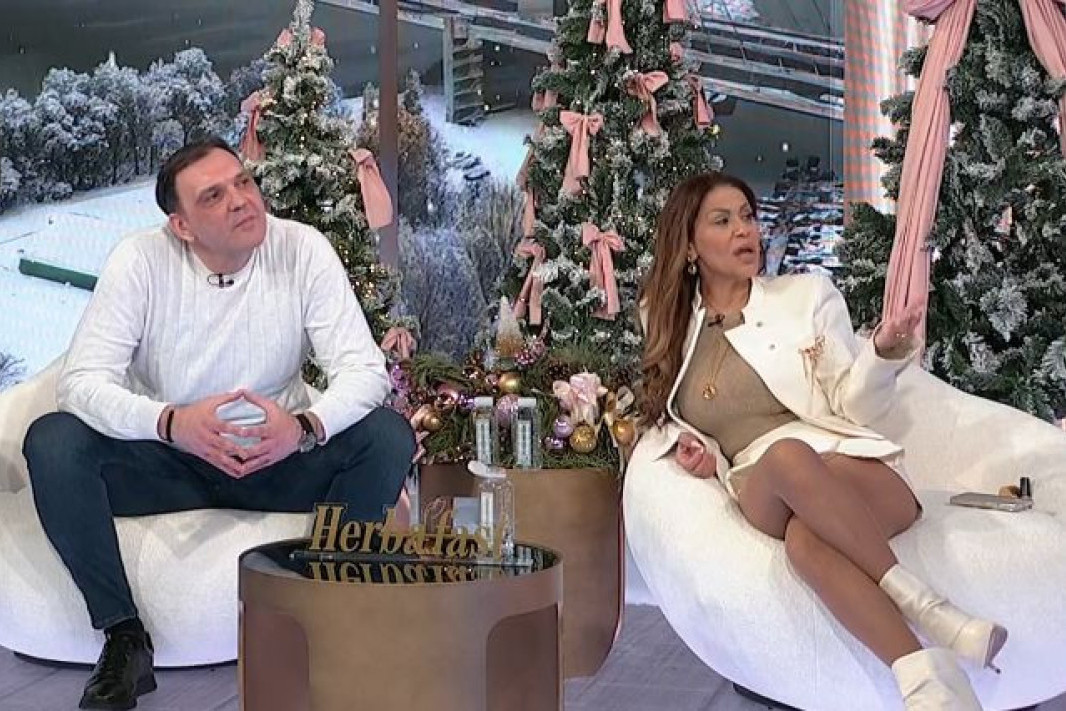 "Prvo sam ja njemu izjavila ljubav!" Mina Kostić o vezi sa Kasperom: Evo i kako reaguje na zlurade komentare!