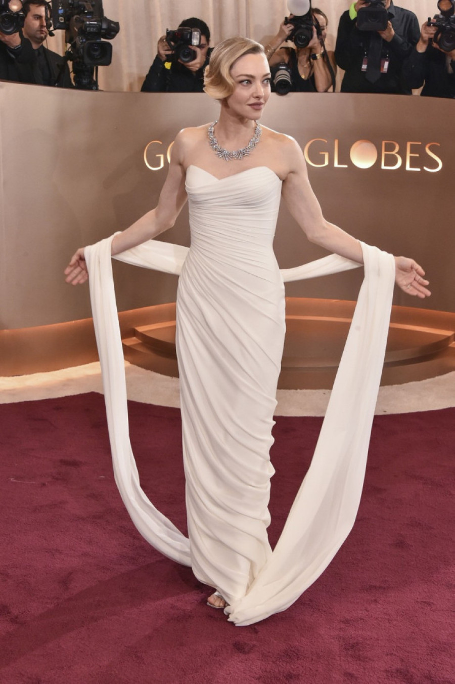 Amanda Sejfrid ima strogo pravilo kada snima filmove: Moram da idem na spavanje sa njima