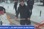 Lažomer: Manojlović i "Olimpijskih 50 metara" (VIDEO)