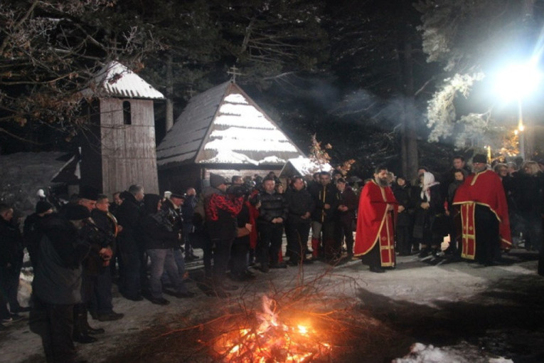 U ovo srpsko selo dolazi Božić Bata, a ne Deda mraz: Praznik u srcu Zlatibora (FOTO)