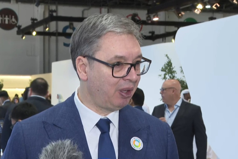 Vučić se obratio iz Abu Dabija: Srbija mora više da se okrene upotrebi AI i obezbedi dovoljno energije (VIDEO)