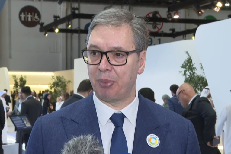 Vučić se obratio iz Abu Dabija: Srbija mora više da se okrene upotrebi AI i obezbedi dovoljno energije (VIDEO)