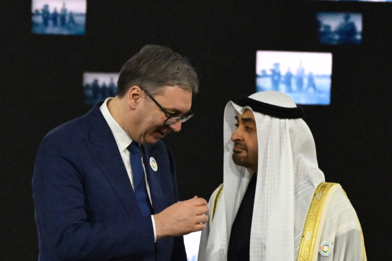 Vučić se sastao se šeikom bin Zajedom Al Nahjanom u Abu Dabiju (VIDEO)