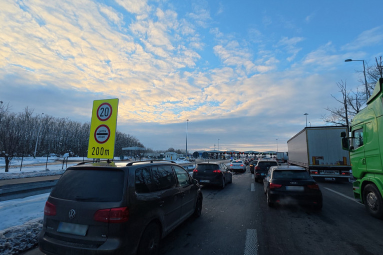 Srbija bez gužvi: Putnička vozila prolaze bez čekanja, teretnjaci u zastoju!