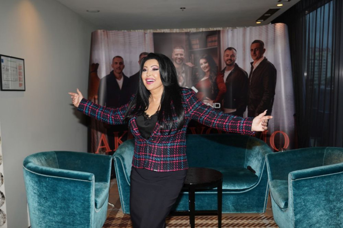 "Dragana Mirković mi je kuma!" Pevačica otvorila dušu, pa objasnila i kako!